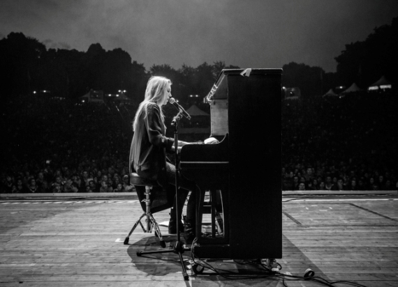 Alexa Feser at the Piano